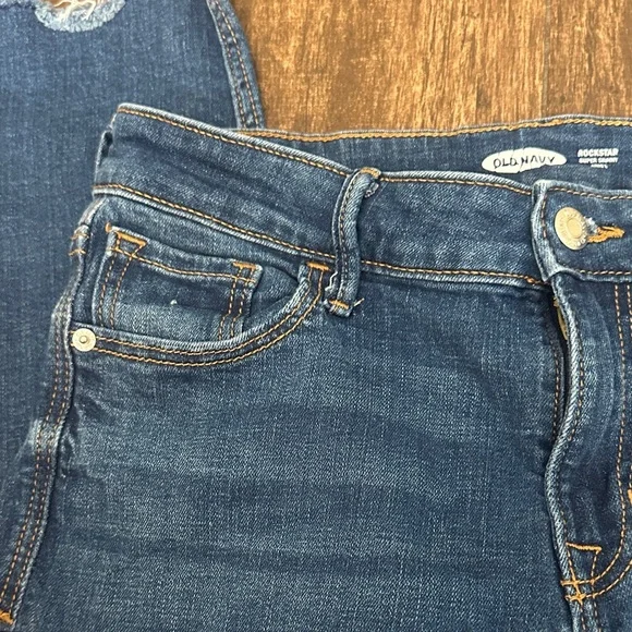 Old Navy High Rise Skinny Jeans Size 10 | Distressed Hem Blue Denim - Picture 3 of 5